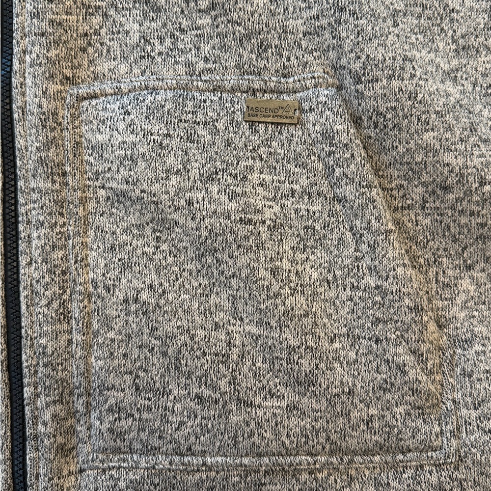 Men’s Ascend Knit Jacket - Picture 2 of 7